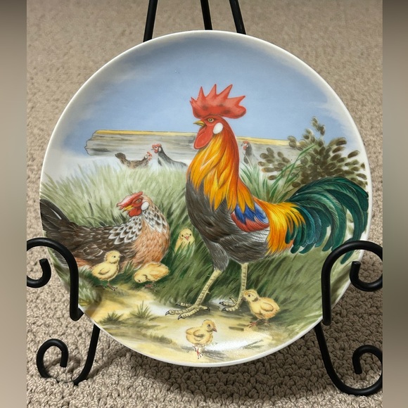 VINTAGE CHICKEN/ROOSTER COLLECTIBLE HANGING WALL PLATES SET OF 2 IN BOX -JAPAN - Picture 3 of 6